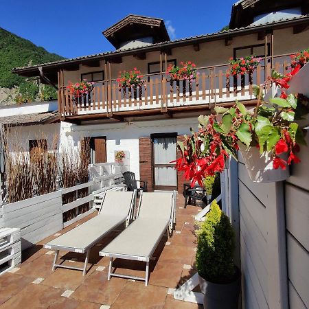 Garni Al Laghet Hotel เทนโน ภายนอก รูปภาพ